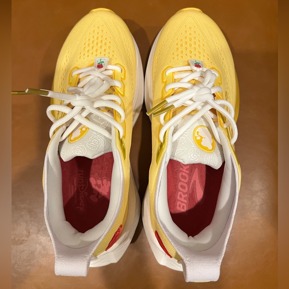 🌹 Brooks Belle RunDisney! 🌹 - Picture 4 of 9